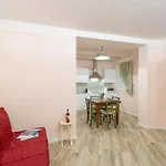 Residenza Dei Piaceri Perduti-rosa Lastra a Signa