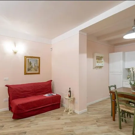 Residenza Dei Piaceri Perduti-rosa * Lastra a Signa