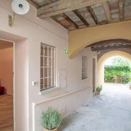 Residenza Dei Piaceri Perduti-rosa Holiday home