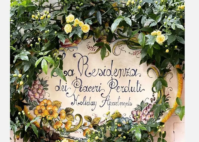 Residenza Dei Piaceri Perduti-rosa Lastra a Signa