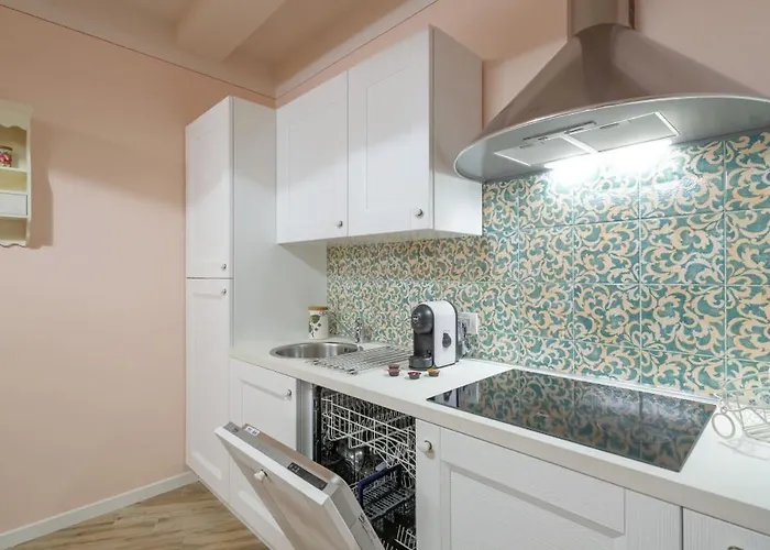 Residenza Dei Piaceri Perduti-rosa Lastra a Signa